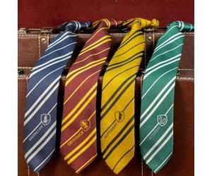 1/4 Stück 8cm offiziell lizenzierte Harry Potter Krawatte, handgestrickte gestreifte Krawatte im Hogwarts-Stil, Filmware, britischer Akademie-Stil, Pa