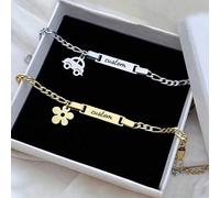 1 Stück individuell gravierbares Mädchen Armband - 18 Karat vergoldete Edelstahl süße Auto- und Blumen Charms mit personalisiertem Namensschild, strap