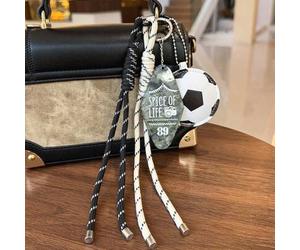 1 Stück Schlüsselanhänger im Sportstil mit Fußball-Leder-Kreativdesign, Acryl-Anhänger-Accessoire