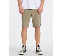 2-in-1-Shorts BILLABONG "Crossfire Mid", Herren, Gr. 31SM, grün (khaki), 64% Polyester, 22% Baumwolle, 8% Elasthan, 6% Polyamid, Hosen (28422057-31) khaki