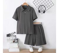 2 Stücke/Set Lässiges einfarbiges dunkelgraues Poloshirt mit Plisseedesign & Shorts Set für Teenager Jungen, geeignet für Alltag, Pendeln, Lässig & Sp