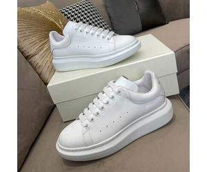 2026 MQ Sportliche Freizeitschuhe in Oversize, Alexa Freizeitschuhe mit dicken Sohlen, mehrfarbige und schwarze Fersenaufkleber, minimalistisches Desi