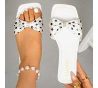 2026 Sommer Neue Mode Bequeme Vielseitige Schwarz & Weiß Polka Punkt Satin Slide Sandalen, Kristall Quadratische Zehenkappe Flache Pantoffeln für Frau