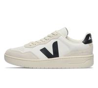 38 Veja V-90 Leather