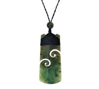 81stgeneration Handgeschnitzte Doppel-Koru-toki-nephrit-Jade-Halskette | Halskette mit Anhänger aus Grünsteinkristall im Maori-Stil | Handgefertigte Halsketten | Spiritueller Schmuck