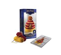 9798337402611 Insight Editions Insight Editions Harry Potter: Gryffindor Pom-Pom Beanie Crochet Kit