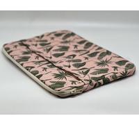 a Love Supreme Laptoptasche Botanicals Green on Pink 13“ (25 x 35 cm)