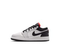 Air Jordan 1 Low Schuh für ältere Kinder - Schwarz 36.5 553560-045