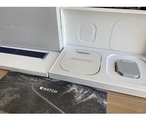 Apple Watch Ultra 2 Titan Natur Trail Loop Blau M/L - letztes Stück!