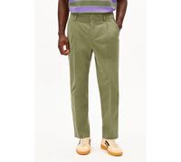 Armedangels Regular Fit Chino aus Baumwoll-Mix Modell 'TAAMIR PLEATED' in Oliv, Größe 29