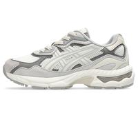 ASICS GEL-NYC PS Cream/Oyster Grey 32.5 1204A176.100