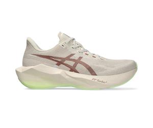 Asics Herrenlaufschuhe Novablast 6, Rose Dust/Illuminate Yellow - beige / 46,5