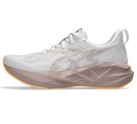 ASICS Novablast 5 White / Fawn female size 40
