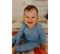 Baby-Body Cosilana aus Merinowolle, Baumwolle und Seide mit langen Ärmeln und blauen Akzenten Größe: 86/92