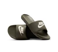 Badesandale NIKE SPORTSWEAR "VICTORI ONE SLIDE", Herren, Gr. 44, cargo khaki, sail, cargo khaki, Schuhe Schlappen Badelatschen Pantolette, Badelatschen (40447215-44) cargo khaki, sail, cargo khaki