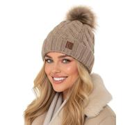 Baesics Wintermütze Taupe mit Zopfmuster Damen Herren - Gefütterte Bommelmütze mit Kunstfell Pompon, Strickmütze Beanie Stil, Made in EU, One Size, Warm & Elastisch mit Fleecefutter