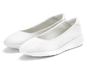 Ballerina LASCANA "Freizeitschuh, Slipper, Halbschuh, Slip-On-Sneaker", Damen, Gr. 35, weiß, Obermaterial: 100% Textilmaterial. Decksohle: 100% Textilmaterial. Futter: 100% Textilmaterial. Laufsohle: 