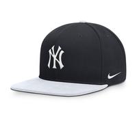 Baseball Cap NIKE "Nike Cap New York Yankees Nike Square Bill", Jungen, Gr. M-L, schwarz-weiß (mehrfarbig), Kunstfaser, Caps (56114852-M) mehrfarbig