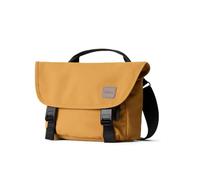Bellroy Classic Messenger 6L, Kleine Messenger-Tasche - Camel | 6L kleine Messenger-Tasche mit Magnetschnallen, cleveren Taschen und verstellbarem Gurt