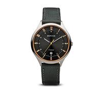 BERING Herren Quarz Uhr | Armbanduhr 39 mm silbernes Titangehäuse und graues Zifferblatt | Natoarmband | Saphierglas | 5 ATM | 11739-879