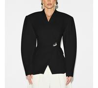 Blazer mit asymmetrischem Wickeldesign, Schulterpolstern und auffälligem Knopfdetail für professionelle Businesskleidung mit langen Ärmeln