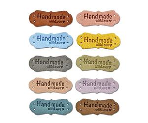 Borsgye 50 Stück Handmade Leder Etiketten Tags Hand Made Label zum Annähen Handgefertigte Kleidung Nähetiketten PU Label Aufnäher mit Löchern für Jeans Nähen Basteln Bekleidung Irregulär - 10 Farben