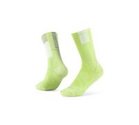 Buff| Socken Coolnet Crew Frisch, Geruchskontrolle, Atmungsaktiv, Komfort, Sport, Kompression Männlich Weiblich M Lime