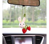 Bunny Nette Rückspiegel weiß Hase und Erdbeere gehäkelt Auto Charme, Kaninchen hängen Ornamente, niedliche Obst Auto hinten baumeln Innenraum, handgemachte gestrickte Schlüsselanhänger