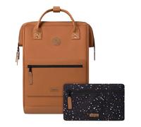 Cabaïa - Adventurer Rucksack Turin Maxi 23L - Wasserabweisend - Laptopfach bis zu 15 Zoll - 2 Vordertaschen - vegan zertifiziert - Rucksack für Reisen und Arbeit, Damen & Herren - Braun