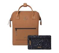 Cabaïa - Adventurer Rucksack Turin Medium 18L - Wasserabweisend - Laptopfach bis zu 13 Zoll - 2 Vordertaschen - vegan zertifiziert - Rucksack für Reisen und Arbeit, Damen & Herren - Braun