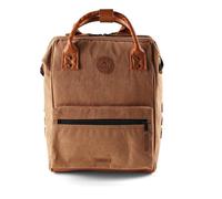Cabaïa - Adventurer Rucksack Dubai Medium 18L - Wasserabweisend - Laptopfach bis zu 13 Zoll - 2 Vordertaschen - vegan zertifiziert - Rucksack für Reisen und Arbeit, Damen & Herren - Braun