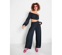 Carmenbluse LSCN BY LASCANA, Damen, Gr. 44, blau (dunkelblau), Crêpe, Obermaterial: 100% Viskose, unifarben, figurumspielend bauchfrei, Carmenausschnitt, Blusen Carmenbluse, in verkürzter Länge (18508