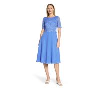 Vera Mont Knielanges Cocktailkleid mit Spitze und Rundhalsausschnitt in Hellblau, Größe 44