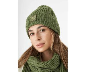 Codello - KNITTED HAT ACRYL/WOOL SOLID 26X21CM grün (GRE3)