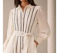 Damen elegante ärmellose Bluse mit Blumenstickerei und Schleife, geeignet für Lässig, Büro, Party-Outfits. Städtischer Stil Damen Lässig Pendler Hemdb