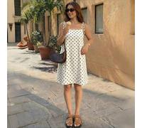 Damen Polka Dot Quadratischer Ausschnitt Camisole Gewebter Stoff Mittellanges Lässig Sommerkleid Weiß Elegant