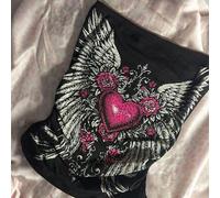 Dieser Punk Gothic Stil Engel Herz Muster Crop Bandeau Top ist perfekt für Musikfestivals, Partys, Grunge und auch ein großartiger Alltagsbasic. Es is