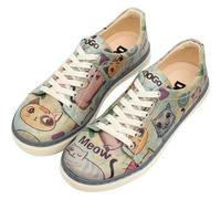 DOGO Sneakers aus veganem Leder für Damen - handgefertigte und einzigartige modische Sneaker für Damen, Cats of the World Design, 40 EU