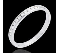 Edenly Trauring zur Hälfte mit Diamanten besetzt in Weissgold - Kanalfassung -