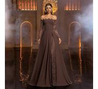 Elegantes minimalistisches strukturiertes Abendkleid mit Off-Shoulder-Ausschnitt, Spitzenbesatz, geraffter Halbdurchsichtigkeit und doppeltem Schlitz-