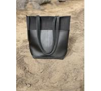 ELEKTROPULLI Quadratische Rucksacktasche QUINN aus Leder Schwarz Matt / Glatt / Gold Ca 33 x 33 x 7 cm