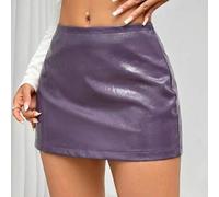 Eng anliegende Mini-Lederrock mit niedriger Taille, Herbst