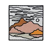 Finally Home Abstrakte Berglandschaft Patch zum Aufbügeln | Outdoor Berge Patches, Wanderer Bügelbild, Kunst Aufbügler, Wander Rucksack Aufnäher, Berg Bügelpatch