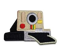 Finally Home Retro Kamera Patch zum Aufbügeln - Vintage Foto Aufnäher | Vintage Aufbügler Motiv: Old School, Vintage & 90s. Als Bügelbild für Jeansjacke & Rucksack.