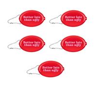 Fisura - Ovale Münzbörse aus Gummi “Better Late” in Rosa. Retro-Geldbörse mit Kette, Mini-Geldtasche für unterwegs, Unisex Accessoire und witzige Geschenkidee. 5 Stück.