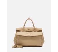 Geräumige Schultertasche aus weichem Leder braun