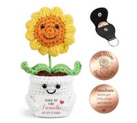 Giftota Geschenke für Beste Freundin - Pocket Hug Sonnenblume mit Glücksmünze & Lederetui - Handgehäkelt Glücksbringer & Mutmacher - Schlüsselanhänger - Dankeschön Geschenk für Frauen & Geburtstag