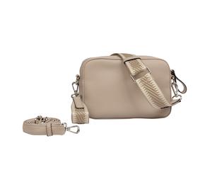 Handtasche GABOR "Silena", Damen, Gr. B/H/T: 22cm x 15cm x 7cm, grau (taupe), Polyurethan, clean, gepflegt, geprägtes Muster, unifarben, Taschen Handtasche, hochwertig gewebte Gurtband und ein filigra