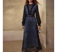 Herbst/Winter Mode taillenschmeichelndes schlankmachendes A-Linien Spitze Patchwork Hohldesign transparentes langes Kleid für Frauen