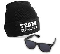 Herzbotschaft Beanie mit Spruch | Team Glühwein | schwarz + Sonnenbrille UV400 - Lustiges Party Outfit Set, Mütze & Brille für Après Ski, Festival, Junggesellenabschied & Geschenkidee